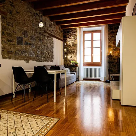 Apartment La Vecchia Posta Como